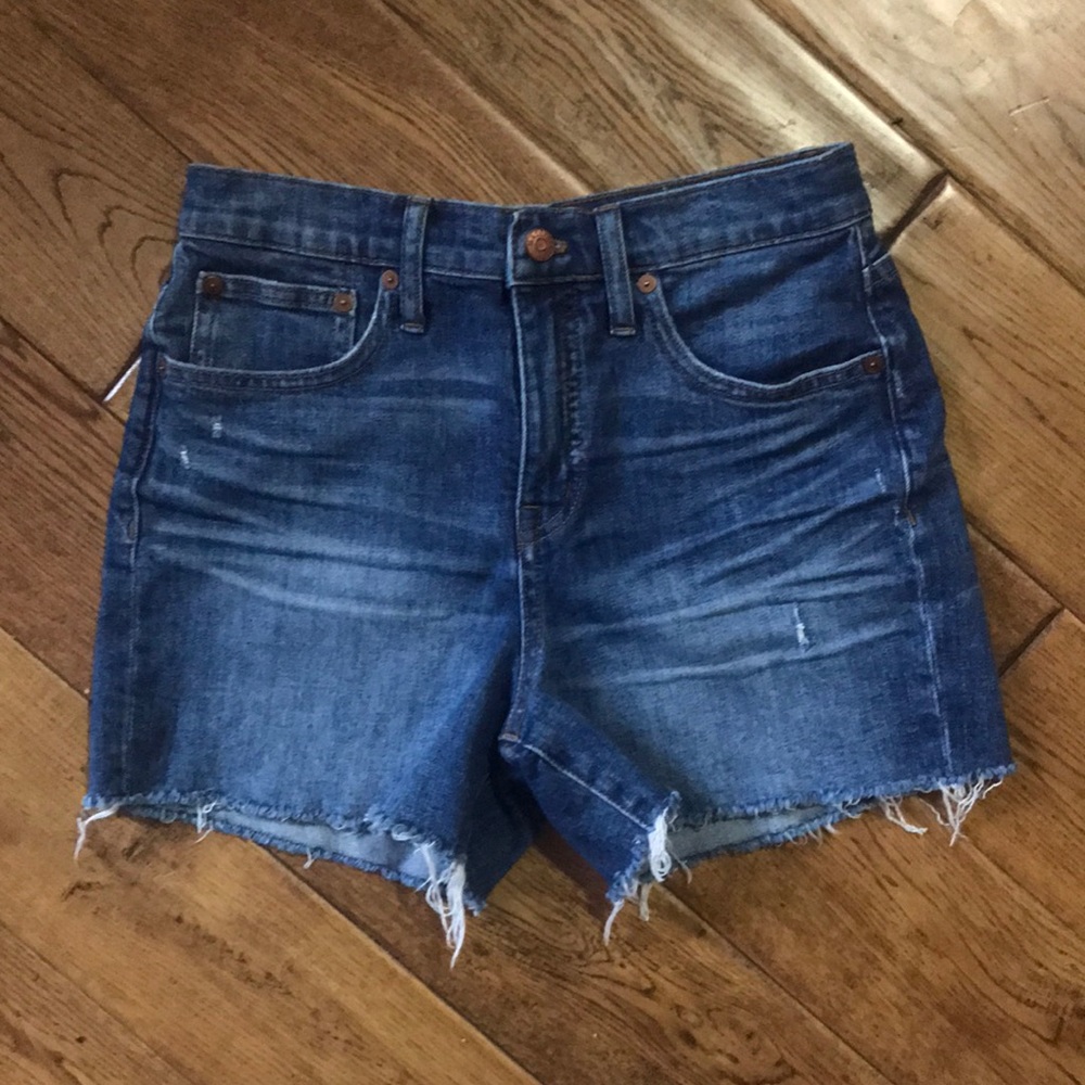 Madewell medium wash cut off denim jean shorts